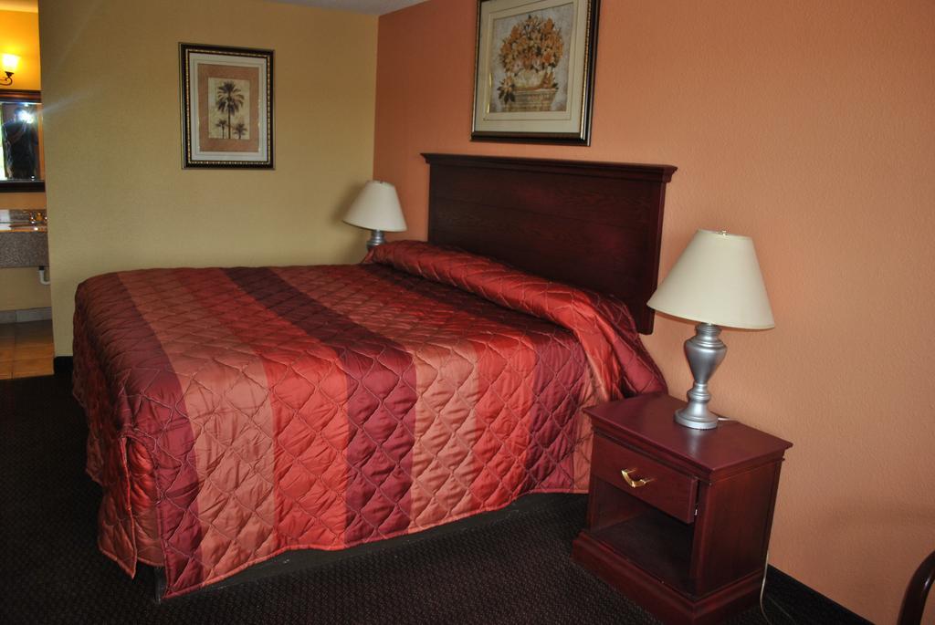 Executive Inn Brookshire Habitación foto